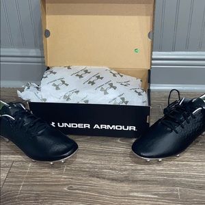 New under armor soccer cleats